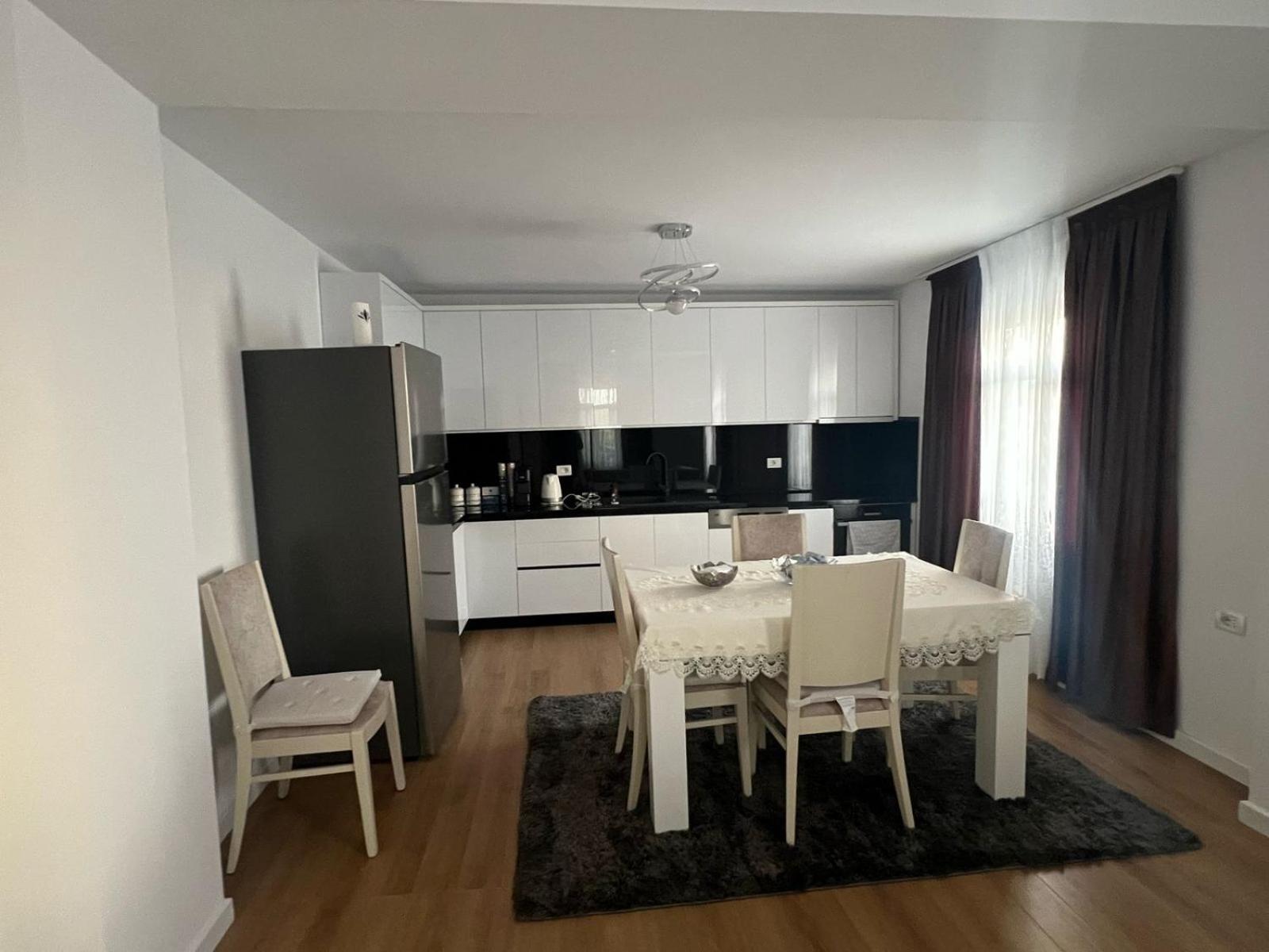 Appartement House